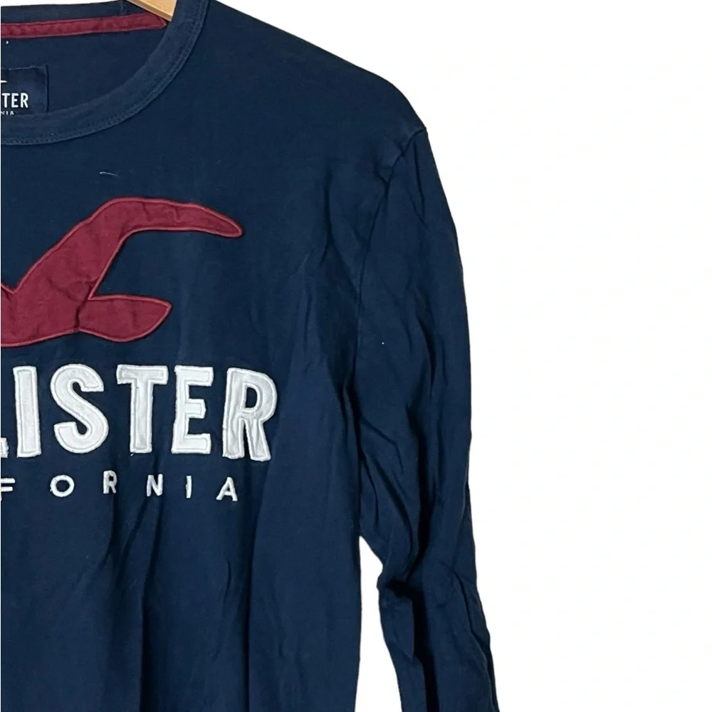 Hollister | Blue graphic logo long sleeve tee shirt Men’s size small